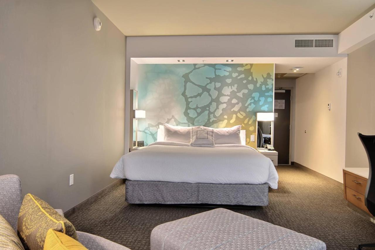 Courtyard By Marriott Quebec City Exterior photo